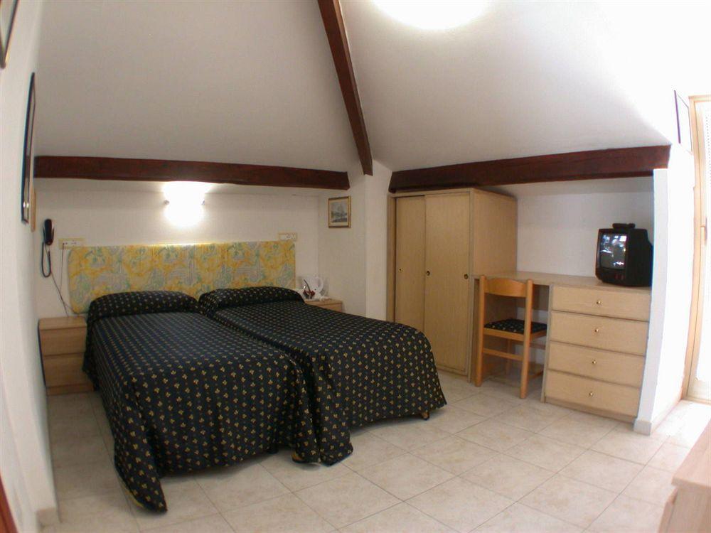 Delle Mimose Hotel Diano Marina