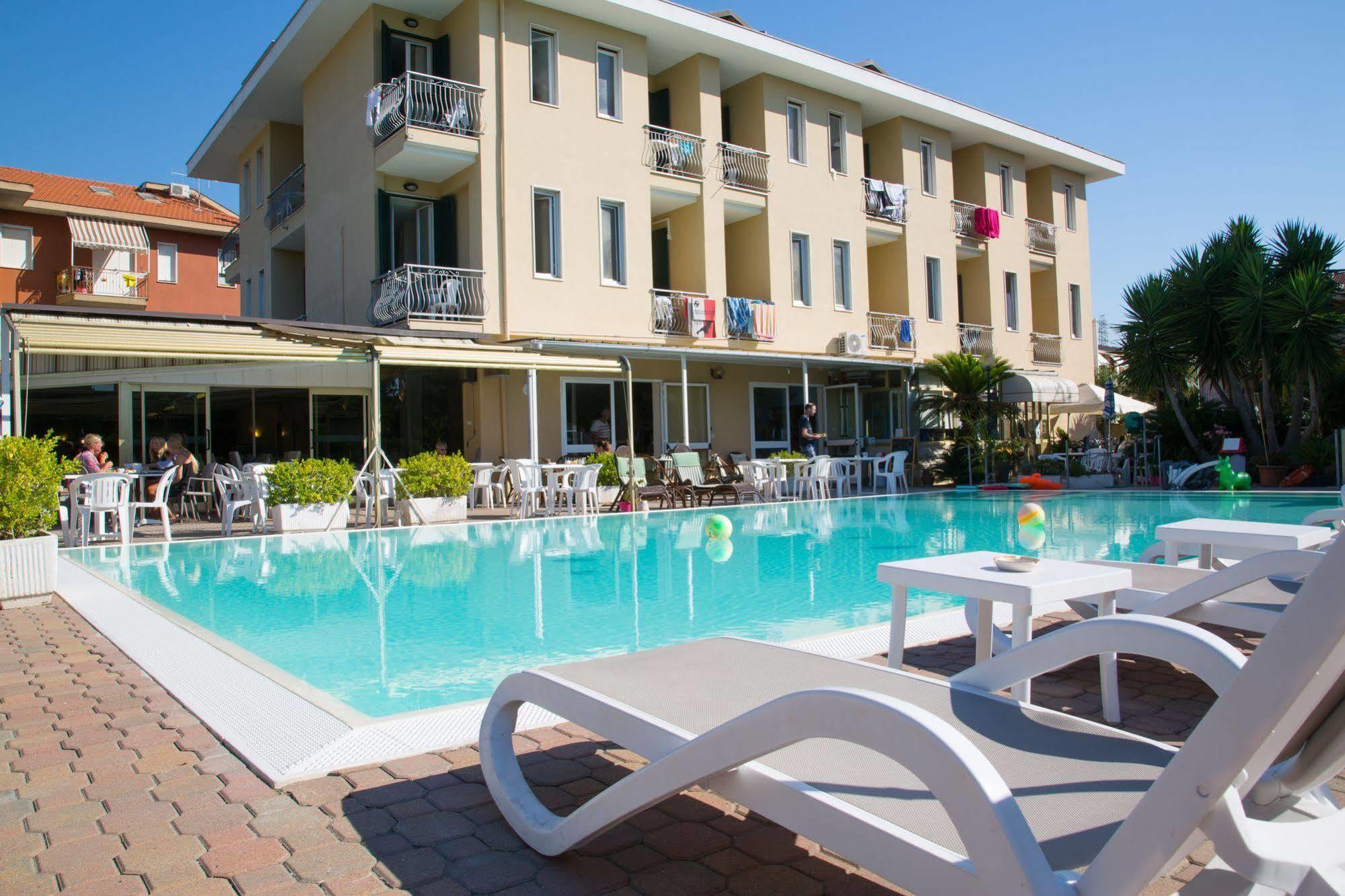 Delle Mimose Hotel